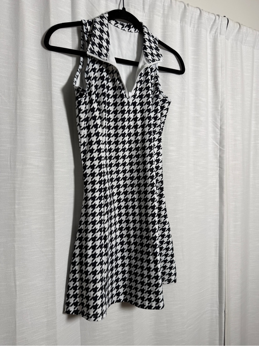 Black & White Houndstooth Sleeveless Quarter Zip Golf Tennis Dress | Size XS - Picture 6 of 15